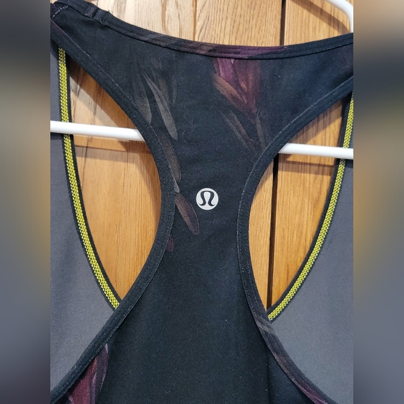 Lululemon Size 10 Midnight Iris Cool Racerback Tank - Picture 6 of 8
